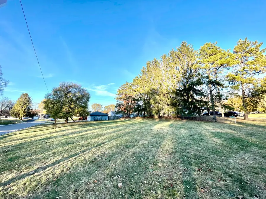 3970 Lakewood Avenue, White Bear, MN 55110 - #2