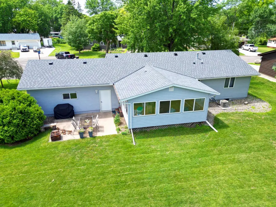 551 6th Street E, Hector, MN 55342 - #2