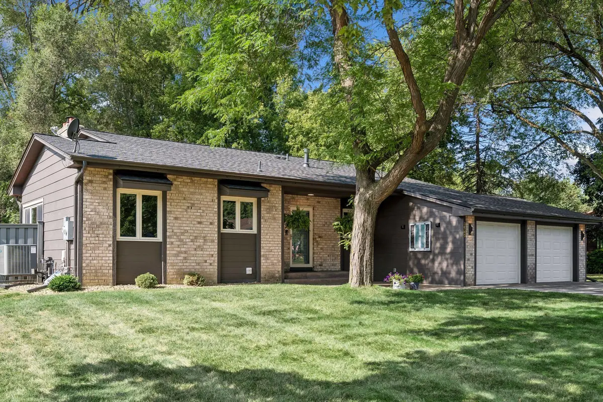 3540 115th Avenue Nw, Coon Rapids, MN 55433 - #1