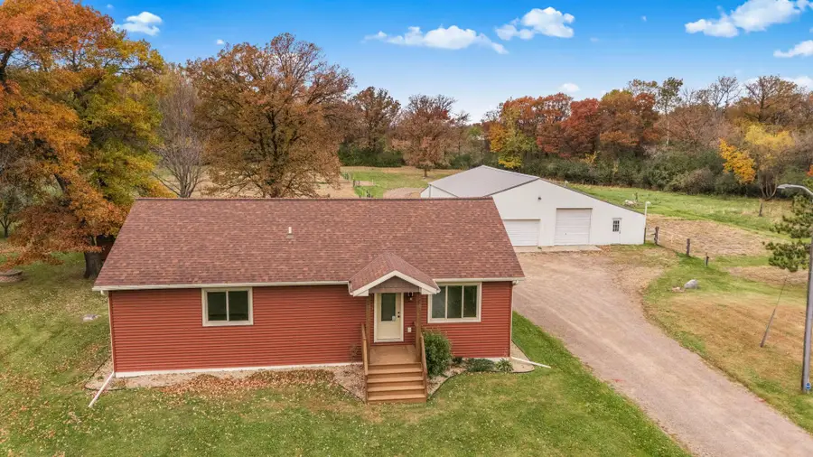 3135 Quarry Road Ne, Sauk Rapids, MN 56379 - #2