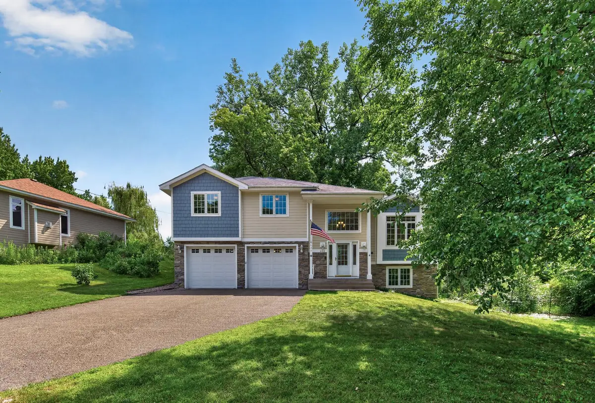 633 Burlington Road, Saint Paul, MN 55119 - #1