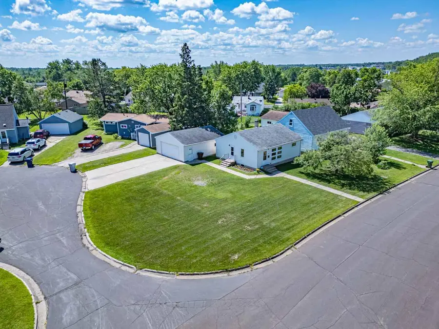 2714 Diane Lane, Hibbing, MN 55746 - #2