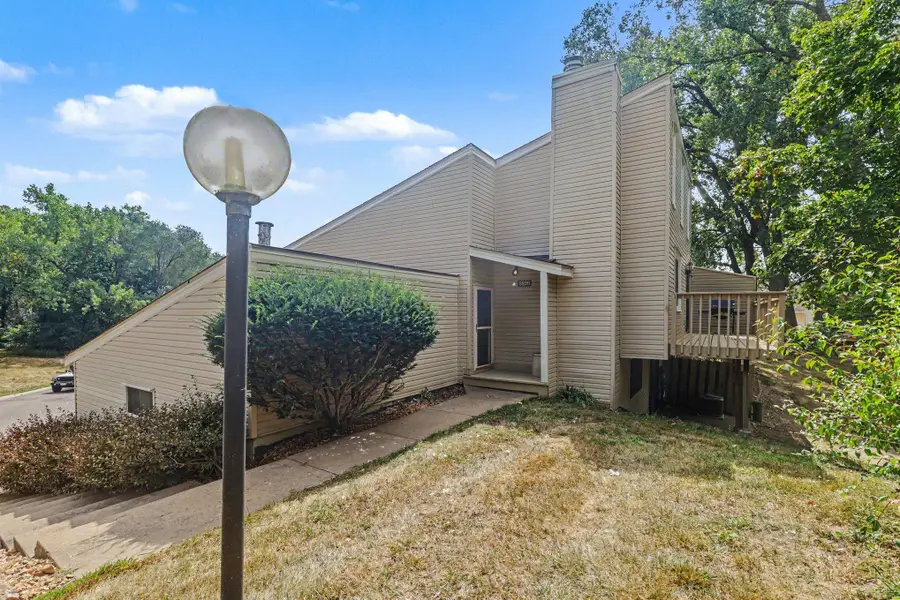 5626 N Innsbruck Court, Fridley, MN 55432 - #2