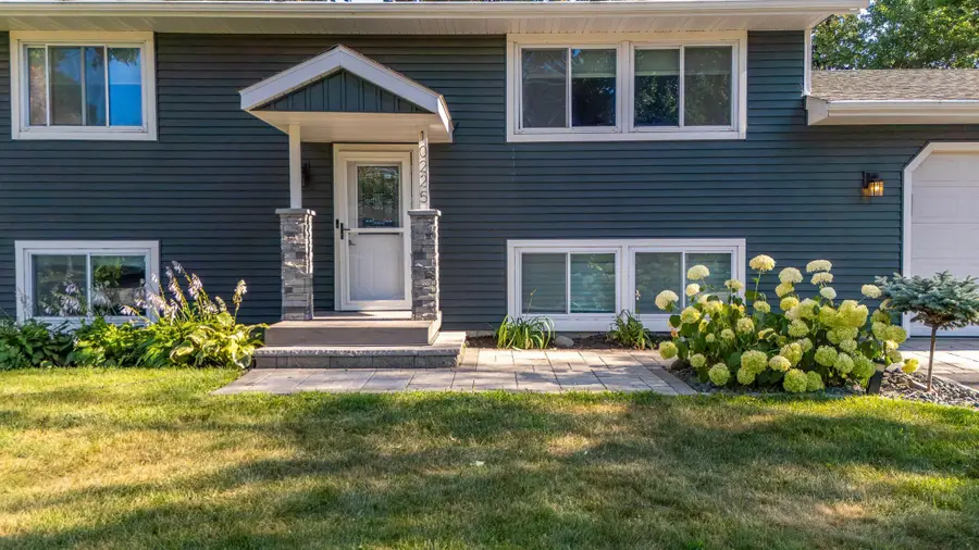 10225 99th Avenue N, Maple Grove, MN 55369 - #3