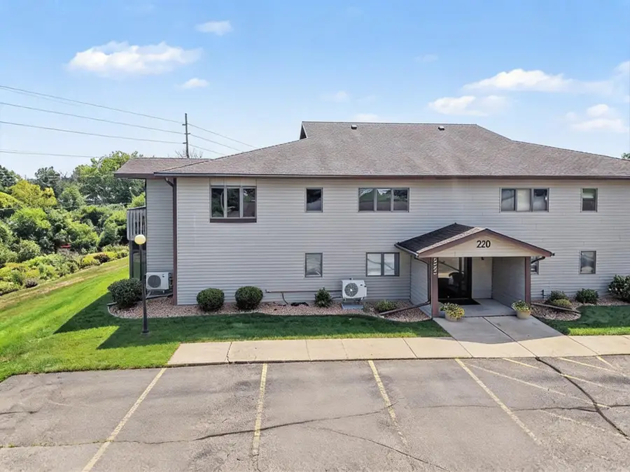 222 Sargent Drive #204, Red Wing, MN 55066 - #3