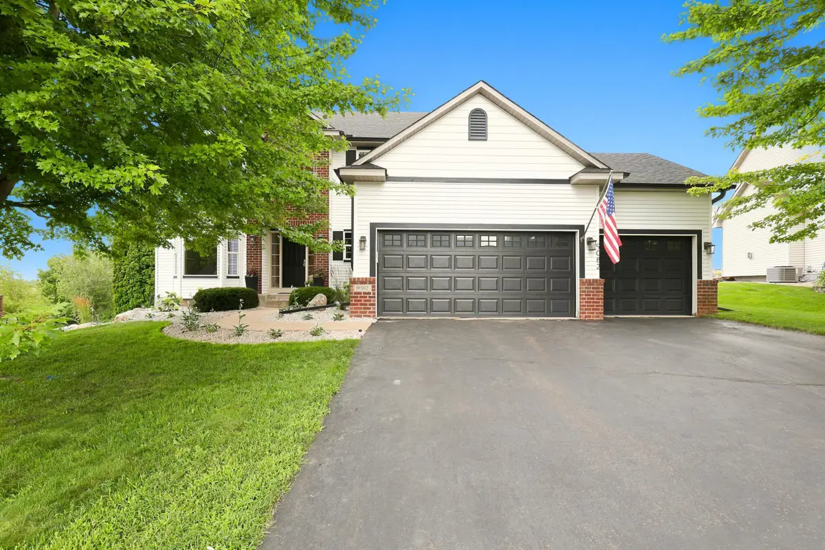 9082 Glenborough Drive, Elko New Market, MN 55020 - #1