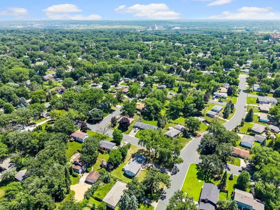 10725 Rich Avenue S, Bloomington, MN 55437 - #2