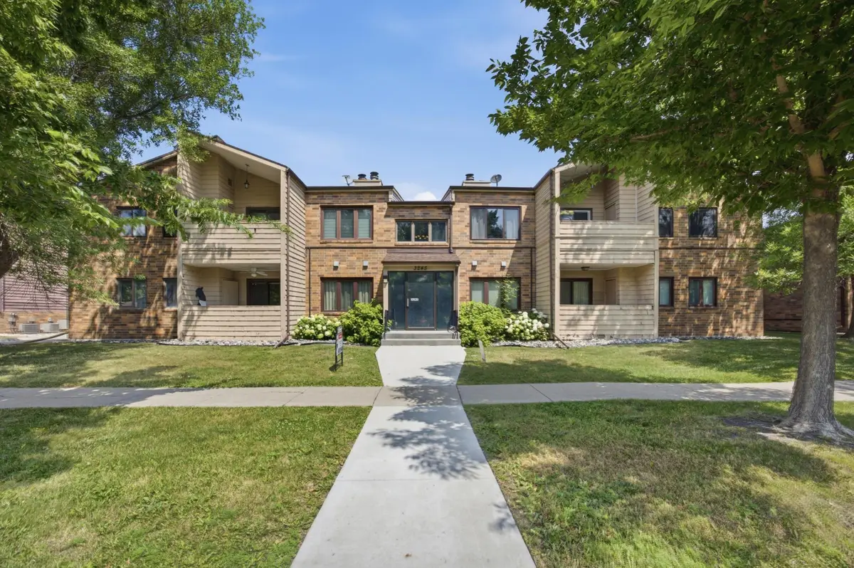 3245 17th Avenue S #104, Fargo, ND 58103 - #1