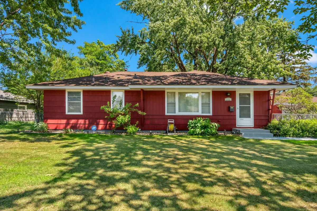 6932 Kentucky Avenue N, Brooklyn Park, MN 55428 - #1