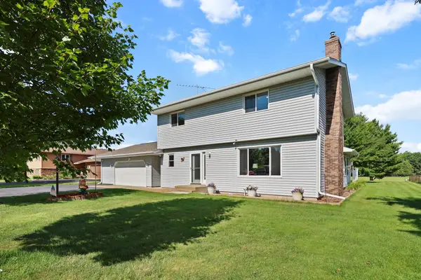 1830 61st Avenue N, Saint Cloud, MN 56303