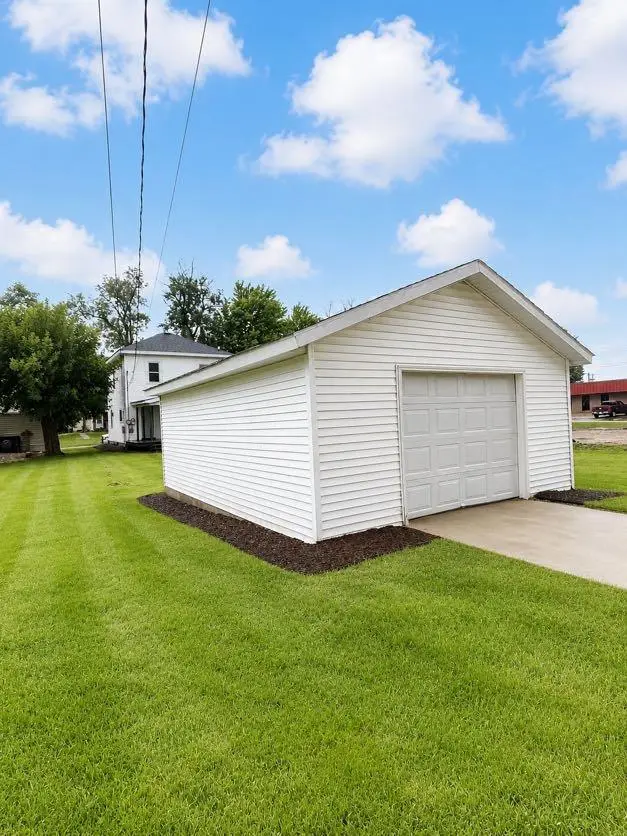 111 W 7th Street, Morris, MN 56267 - #2