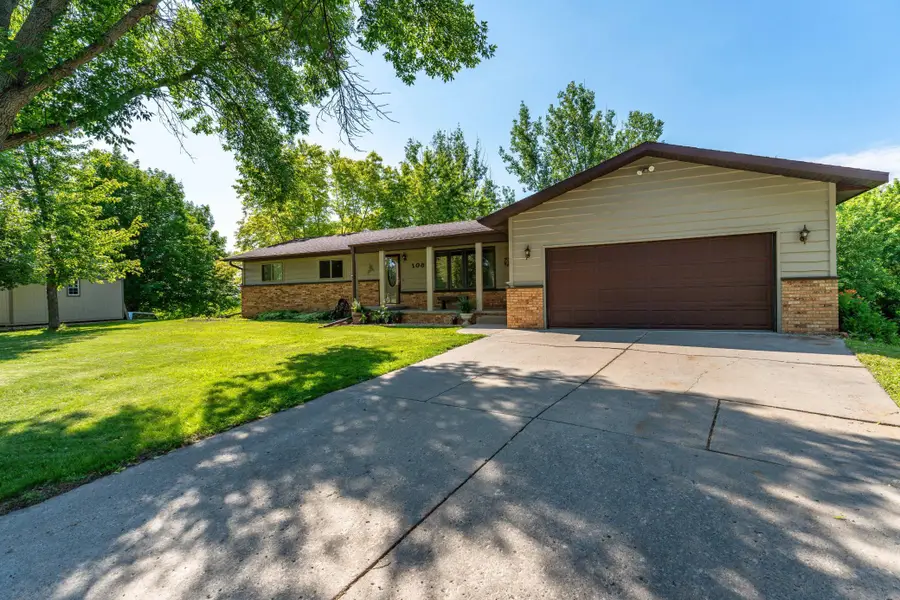108 E Oriole Drive, Fergus Falls, MN 56537 - #3