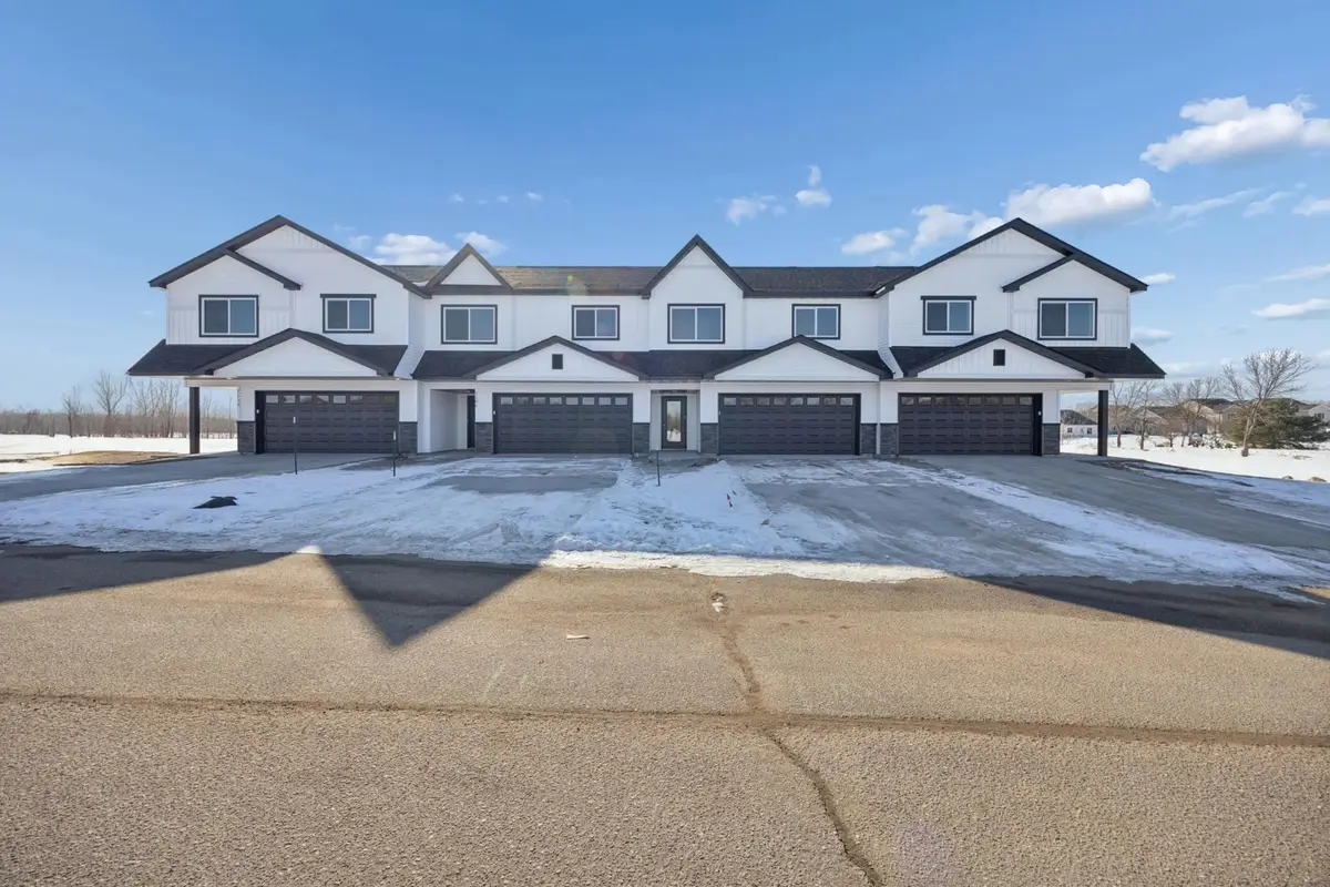 1108 45th Avenue Ne, Saint Cloud, MN 56304 - #1