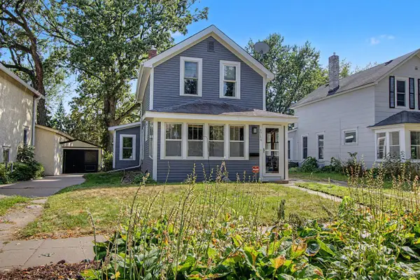 1714 Hewitt Avenue, Saint Paul, MN 55104