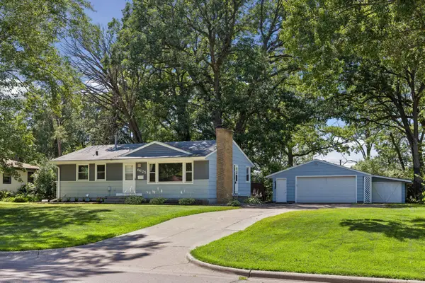 6625 Wyoming Avenue N, Brooklyn Park, MN 55428