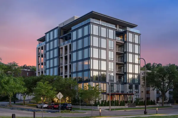 301 Kenwood Parkway #600, Minneapolis, MN 55403