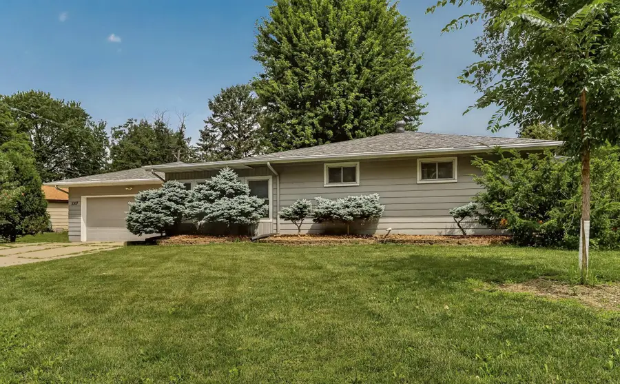 3307 21st Avenue Nw, Rochester, MN 55901 - #3