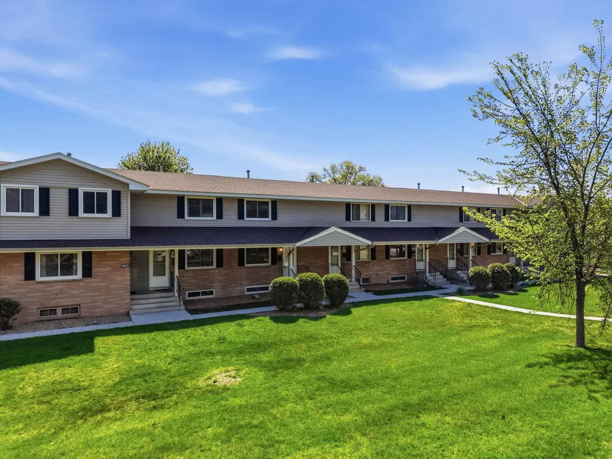 9029 18th Avenue S, Bloomington, MN 55425 - #1