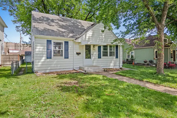 3647 28th Avenue S, Minneapolis, MN 55406