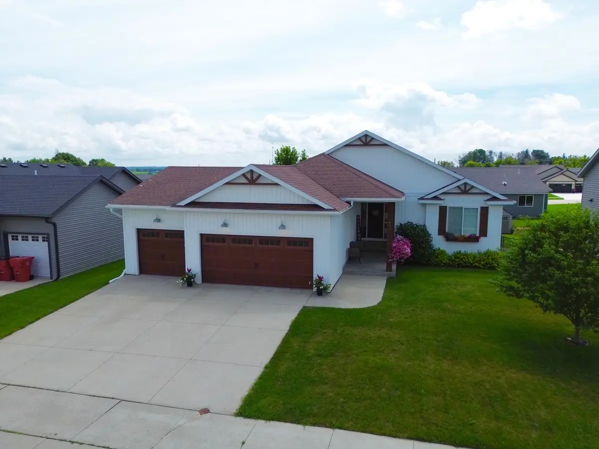 893 Towne Drive Ne, Byron, MN 55920 - #1