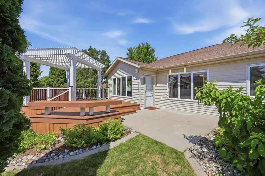 3609 Polk Street S, Fargo, ND 58104 - #2