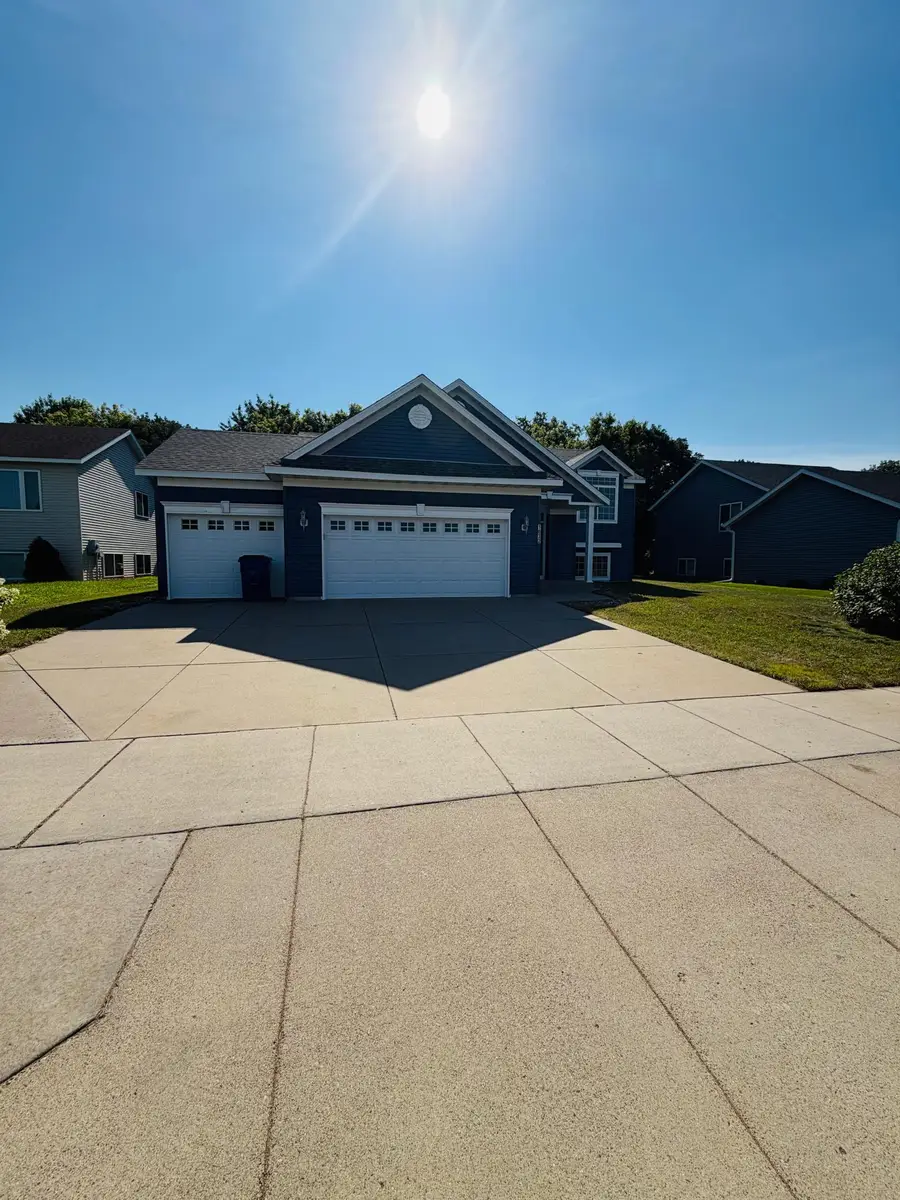1032 Gladview Court, Saint Cloud, MN 56303 - #2