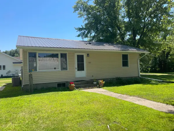 321 W Michigan Street W, Lake City, MN 55041