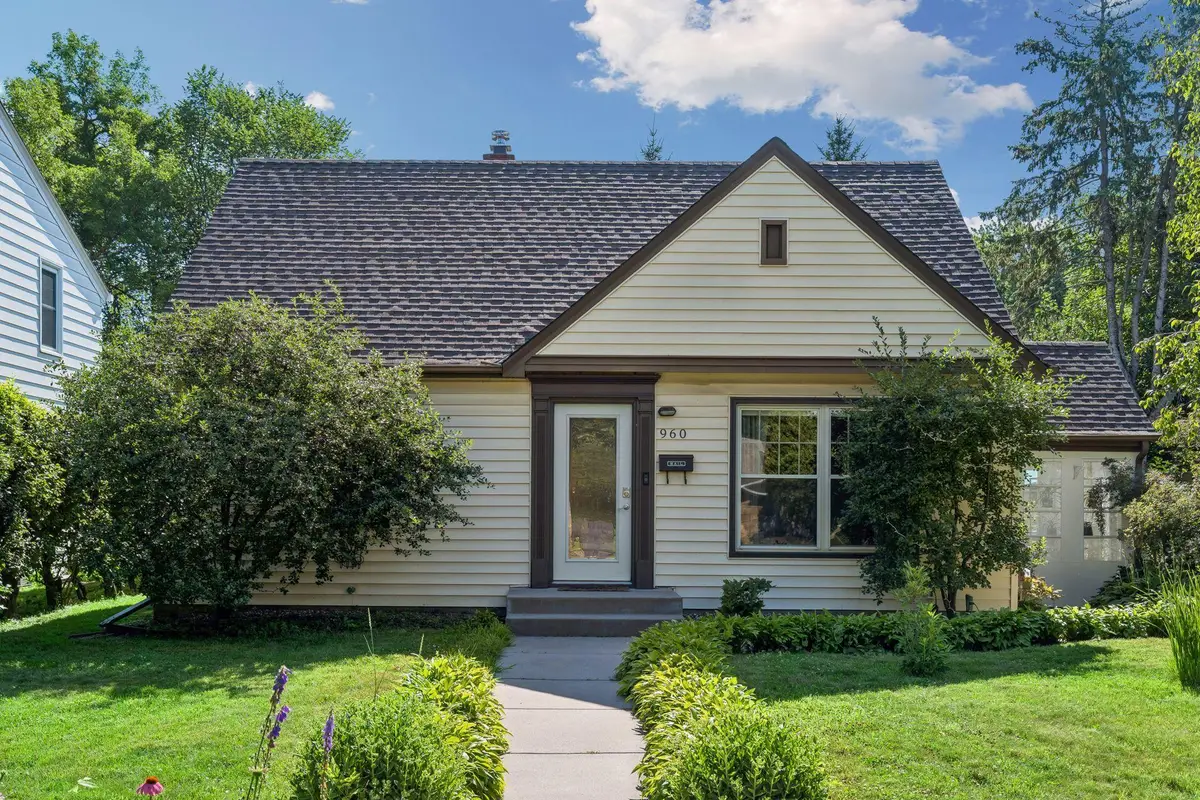 960 Hall Avenue, West Saint Paul, MN 55118 - #1