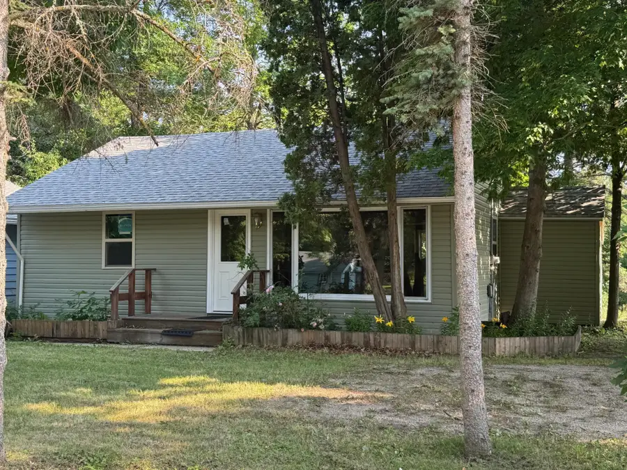 522 Main Street E, Hines, MN 56647 - #2