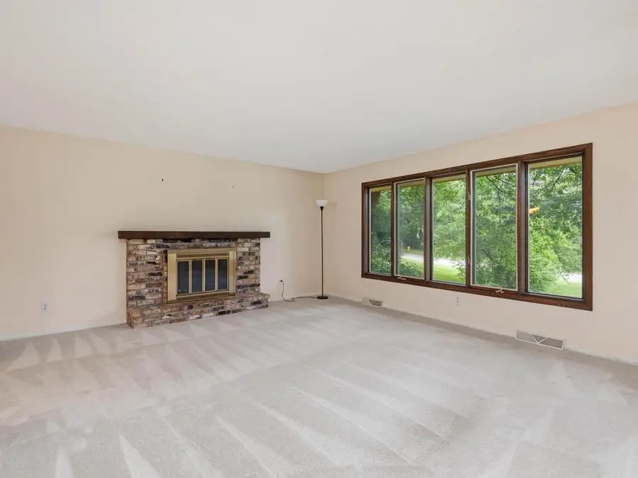 17015 13th Avenue N, Plymouth, MN 55447 - #3
