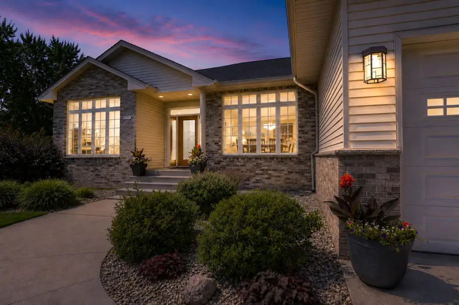1507 18th Avenue Sw, Austin, MN 55912 - #2