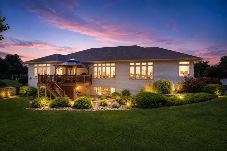 1507 18th Avenue Sw, Austin, MN 55912 - #3