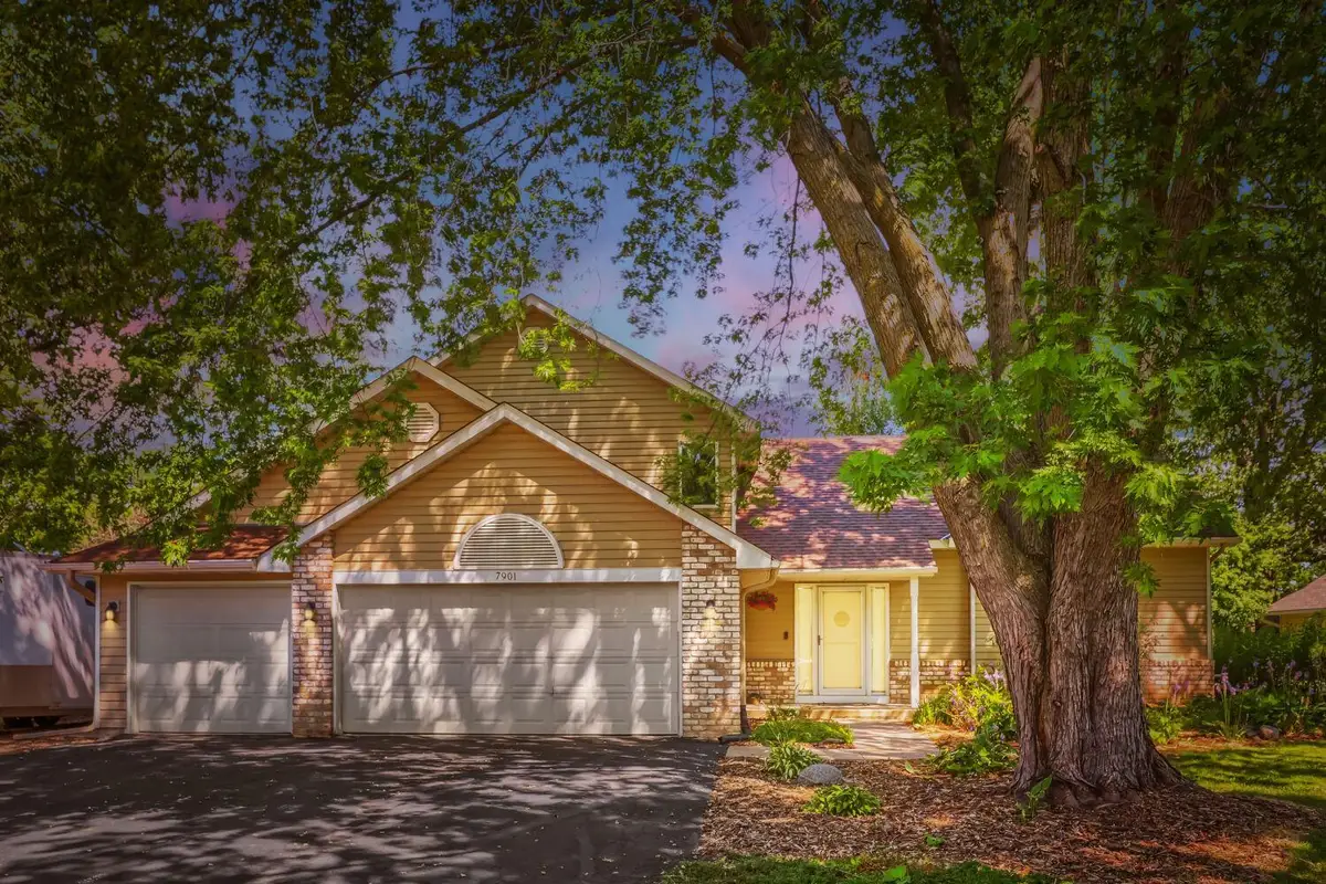 7901 Lilac Lane, Victoria, MN 55386 - #1