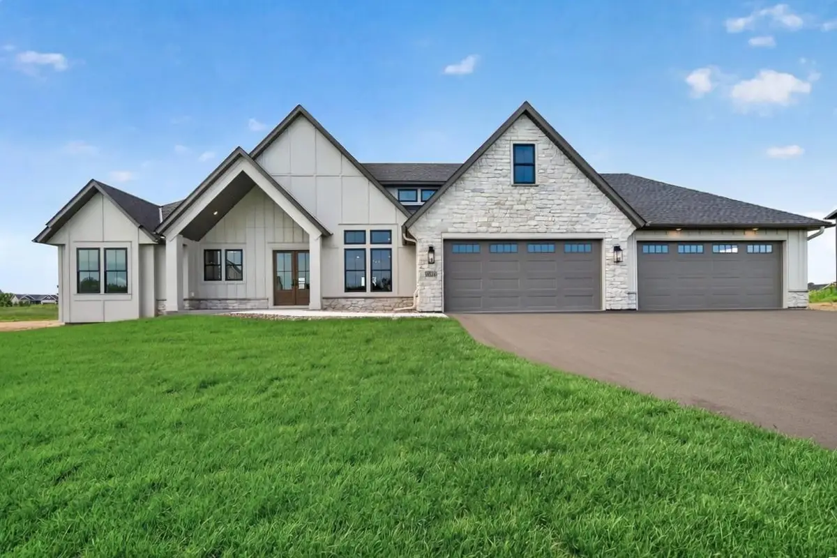 4624 166th Avenue Nw, Andover, MN 55304 - #1