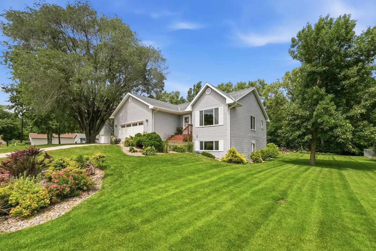 119 Mc Farlane Street Nw, Alexandria, MN 56308 - #1