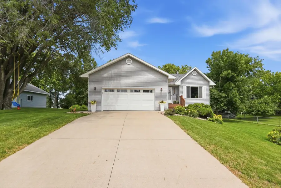 119 Mc Farlane Street Nw, Alexandria, MN 56308 - #2