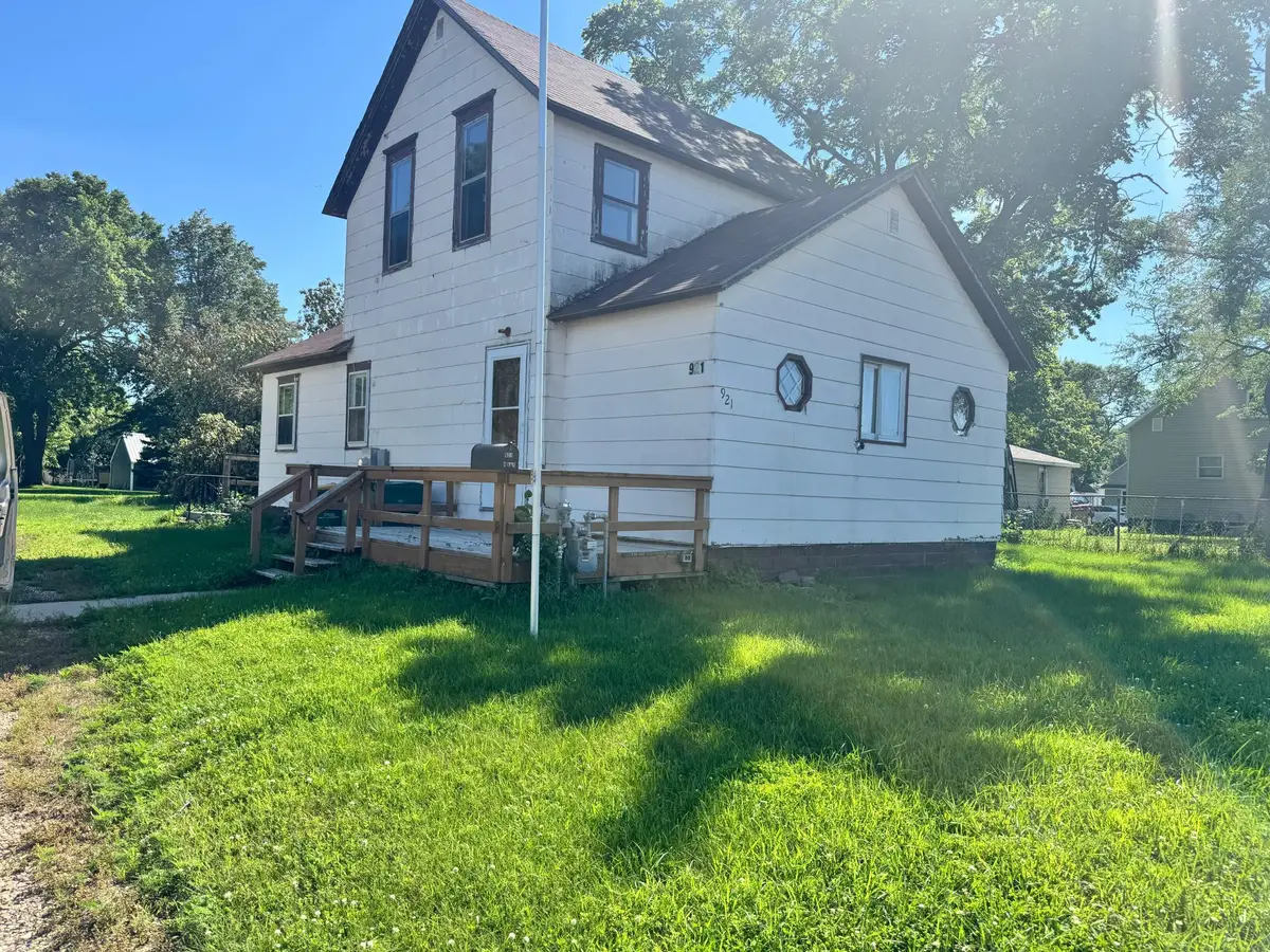 921 North Highway, Jackson, MN 56143 - #1
