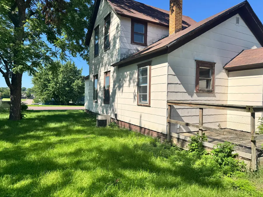 921 North Highway, Jackson, MN 56143 - #2