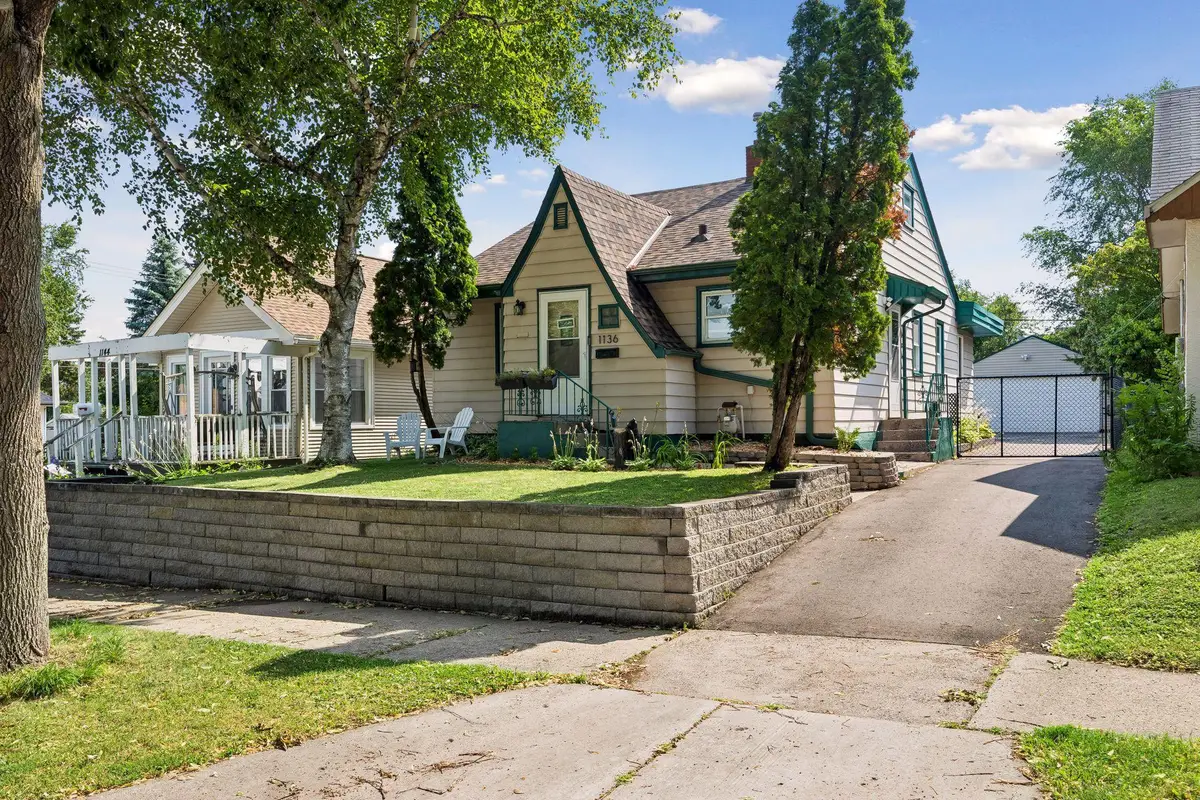 1136 Virginia Street, Saint Paul, MN 55117 - #1