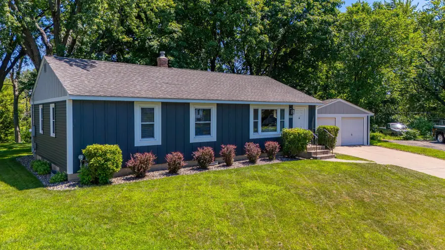 6332 Oak Knoll Plaza, Woodbury, MN 55125 - #3