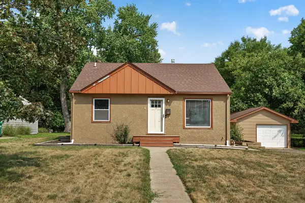 4928 Abbott Avenue N, Brooklyn Center, MN 55429