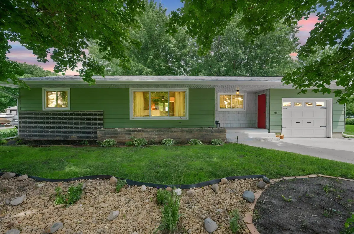 211 Kelser Street, Welcome, MN 56181 - #1