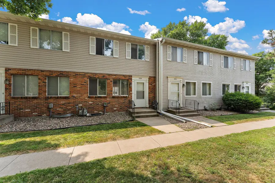 6357 15th Street N, Oakdale, MN 55128 - #2