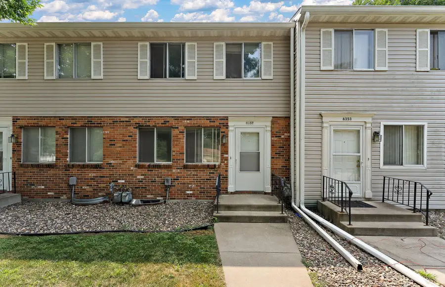 6357 15th Street N, Oakdale, MN 55128 - #3
