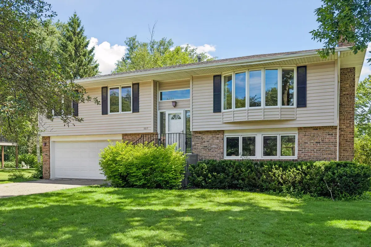 1817 Welland Avenue, Hopkins, MN 55305 - #1