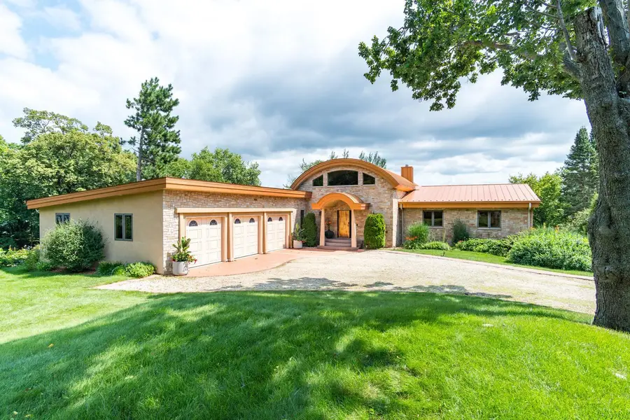 30960 Old Mill Road, Dresbach, MN 55947 - #3