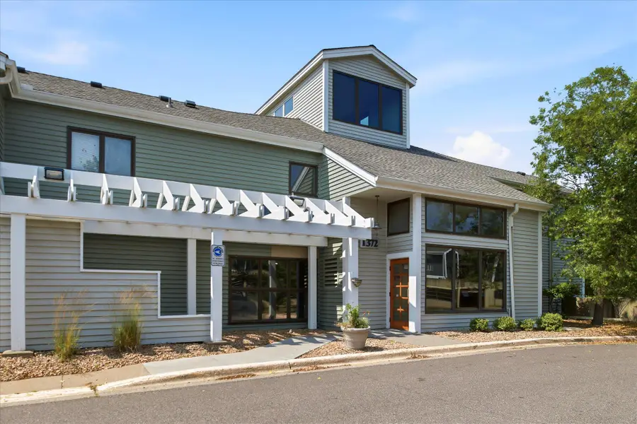 1372 Carling Drive #307, Saint Paul, MN 55108 - #2