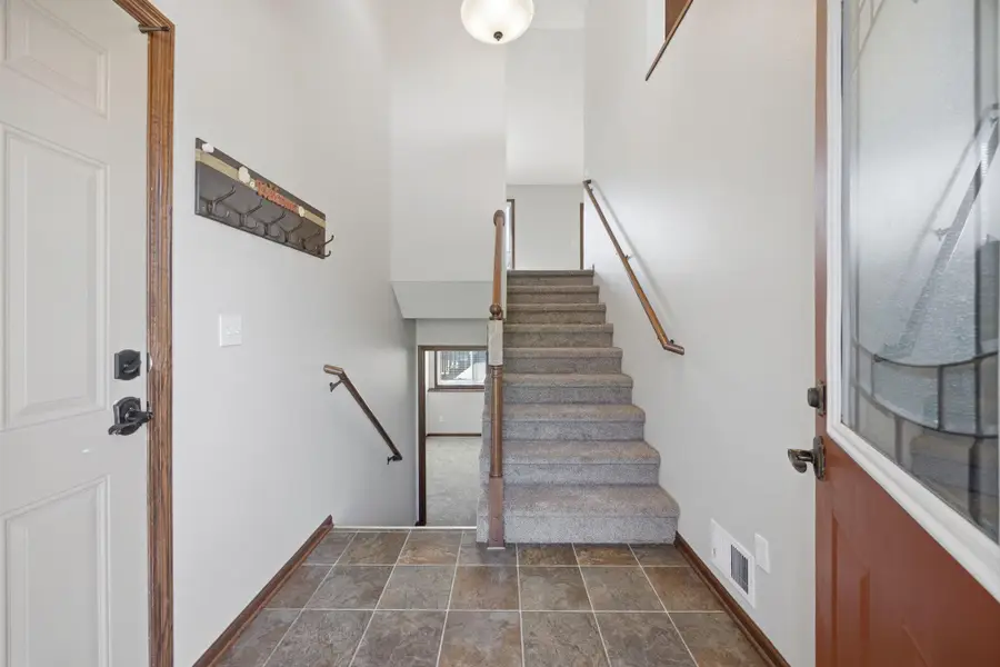 1050 Voyageur Street, Saint Cloud, MN 56303 - #3