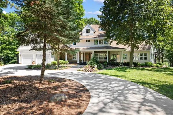 612 Nelson Road, Independence, MN 55359