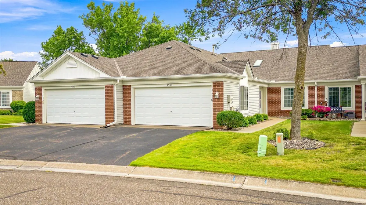 7588 Ojibway Park Bay, Woodbury, MN 55125 - #1